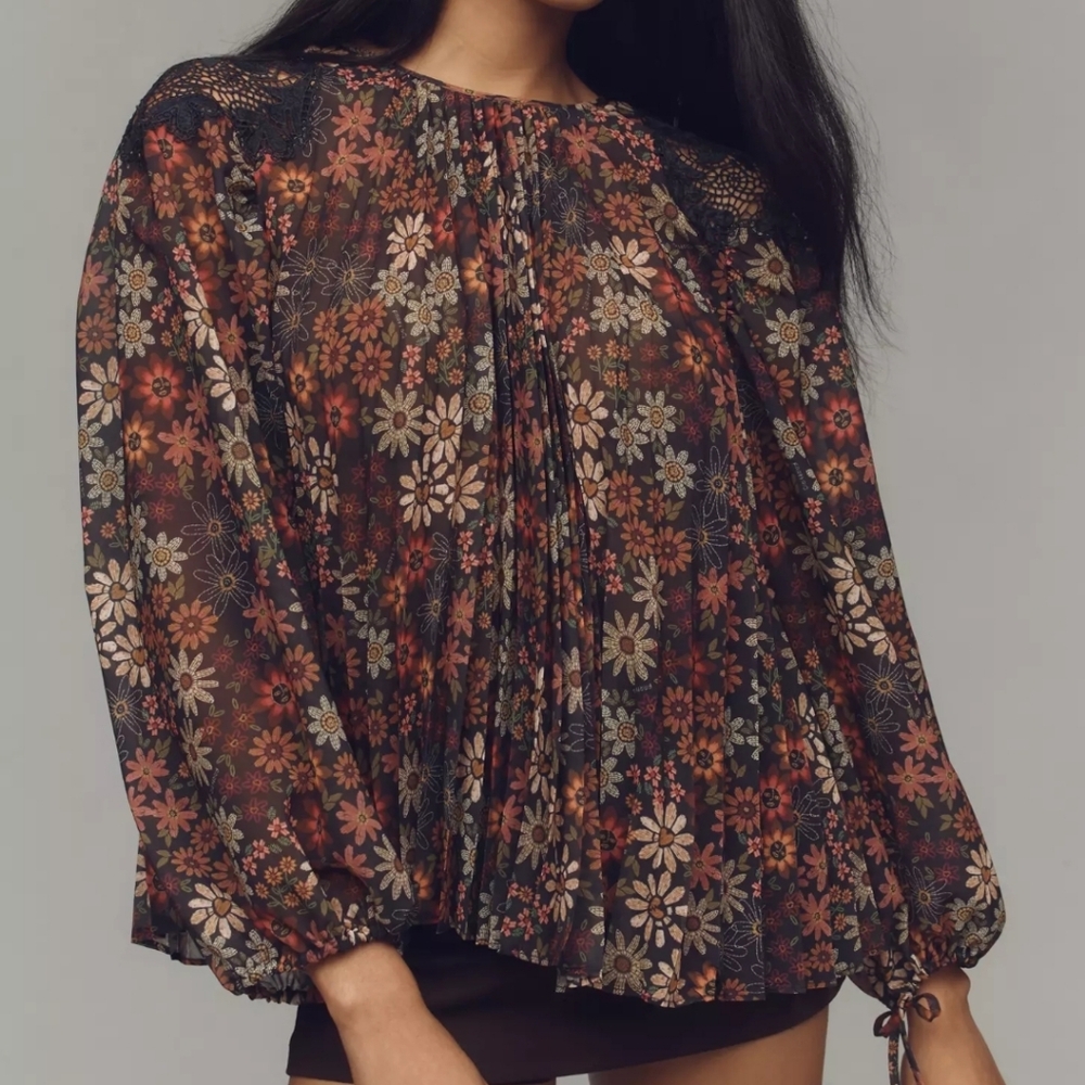 Anthropologie Farm Rio Sheer Long-Sleeve Pleated Floral Blouse L Large